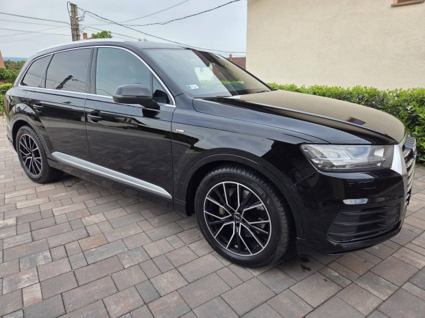 AUDI Q7 3.0 V6 TDI quattro Tiptronic ic [7 szem...